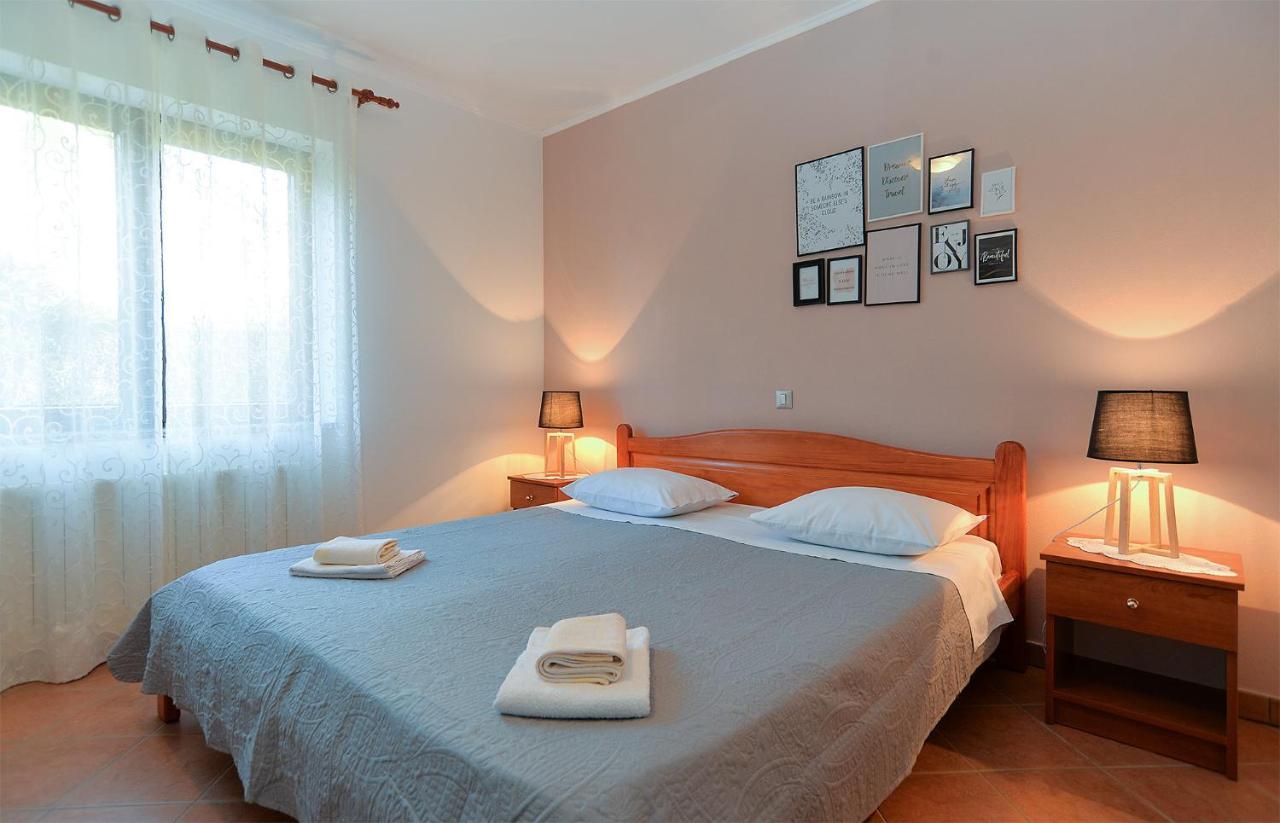 Apartments Marija 1089 بوريتش المظهر الخارجي الصورة