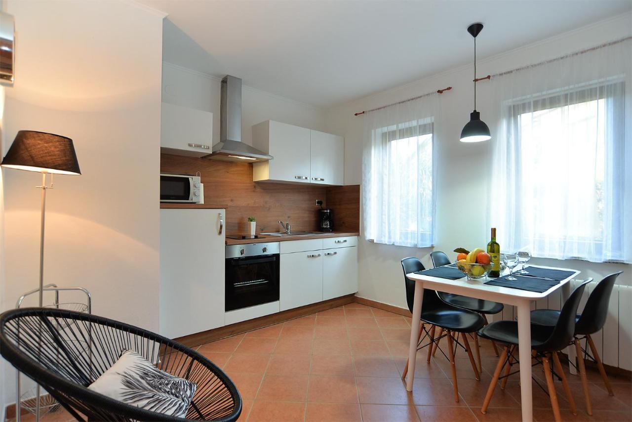 Apartments Marija 1089 بوريتش المظهر الخارجي الصورة