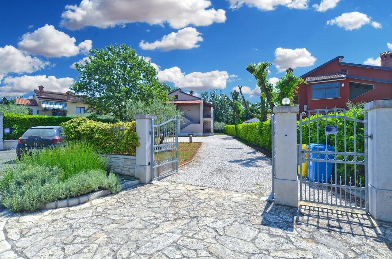 Apartments Marija 1089 بوريتش المظهر الخارجي الصورة